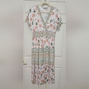 Floral V-Neck Maxi Dress - White and Pink